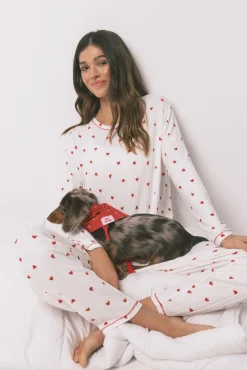 Bandana para cão com corações vermelha
