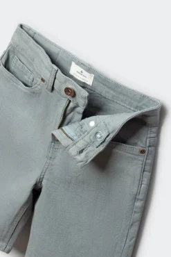 Bermuda de 5 bolsos lavada para menino