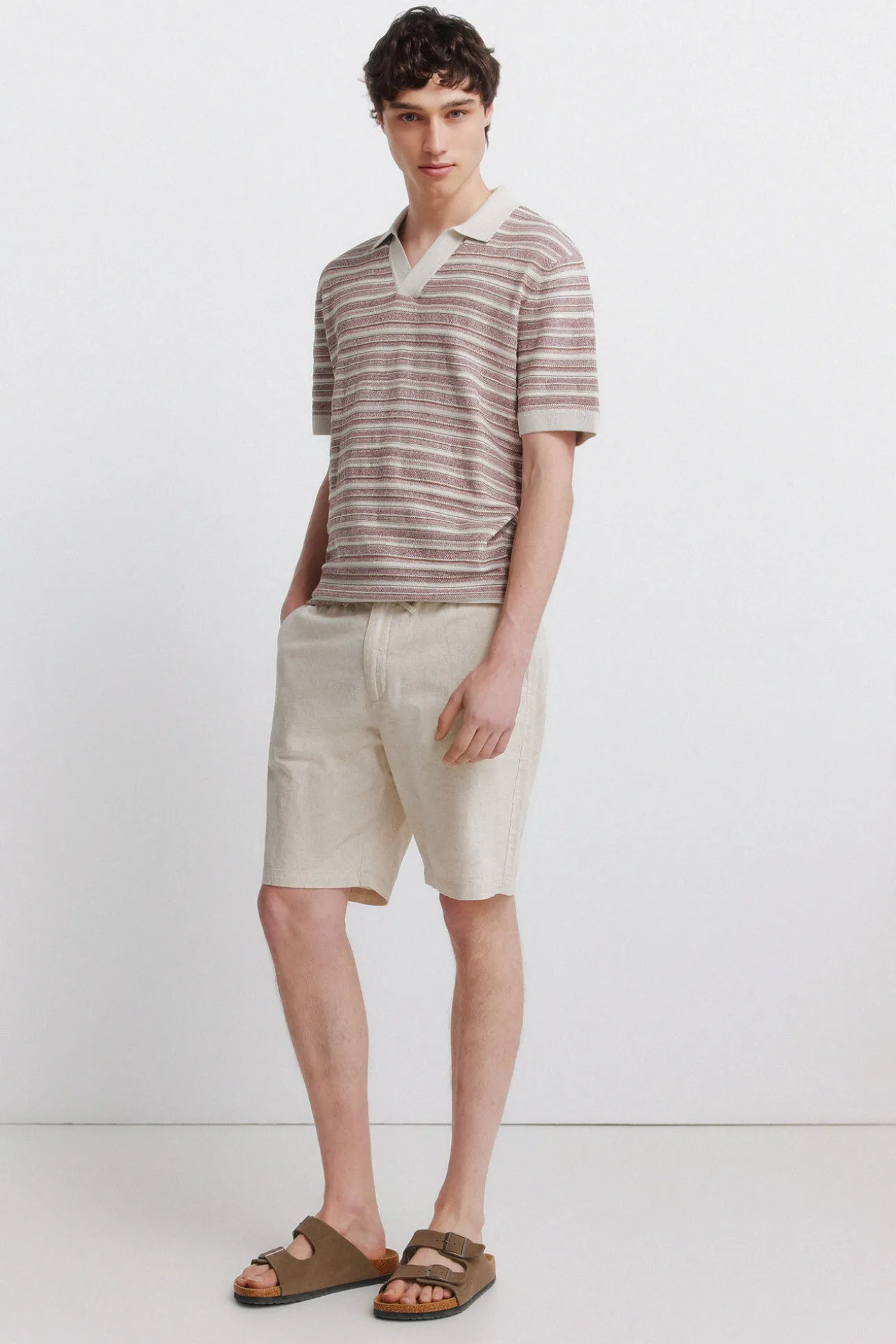 Bermuda em linho comfort slim fit