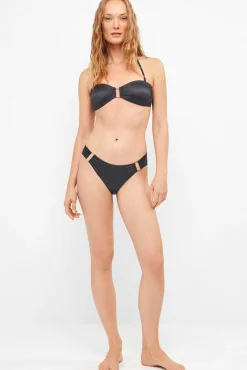 Biquíni bandeau detalhe argola