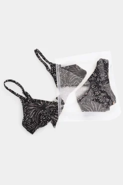 Biquíni estampado tropical