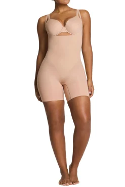 Body-calça modeladora decote