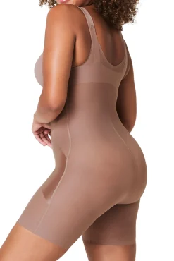 Body-calça modeladora decote
