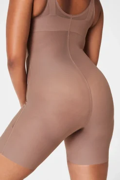Body-calça modeladora decote