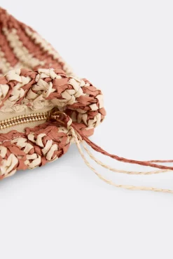 Bolso pouch rafia