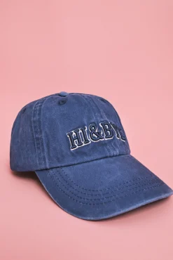 Boné em algodão azul com logo bordado