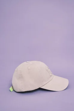 Boné em algodão com logo bordado bege