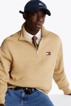 Boné Tommy Jeans com bandeira frontal