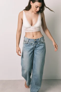 Bralette halter em renda branco