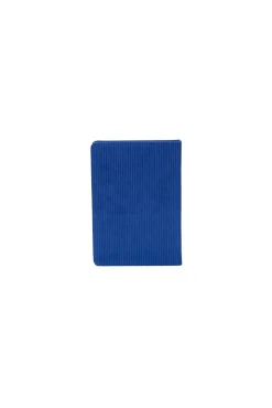 Caderno A5 de veludo cotelê azul Klein - Elegância com atitude