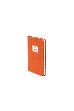 Caderno A5 em veludo cotelê terracota - Elegância com atitude