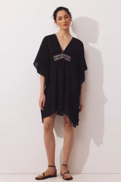 Caftan curto amplo bordado