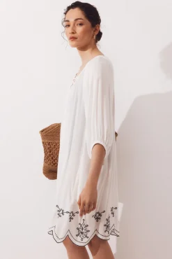 Caftan curto com cordão