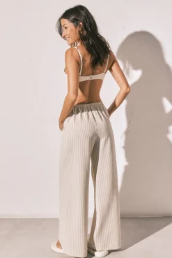 Calça comprida bege
