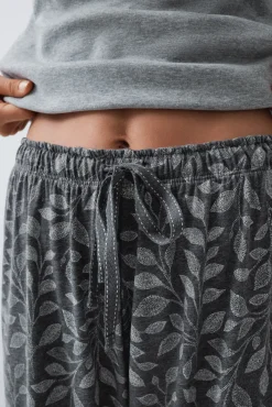 Calça comprida em algodão folgada cinza