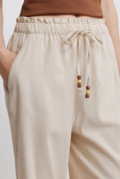 Calça comprida em linho