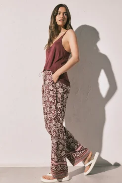 Calça comprida estampada boho