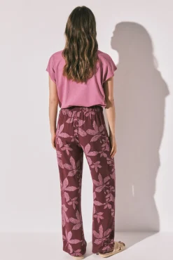 Calça comprida estampado floral