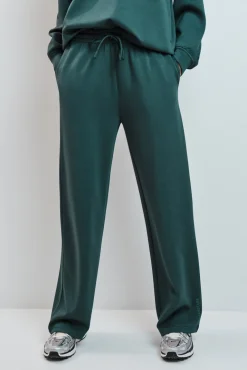 Calça comprida larga verde