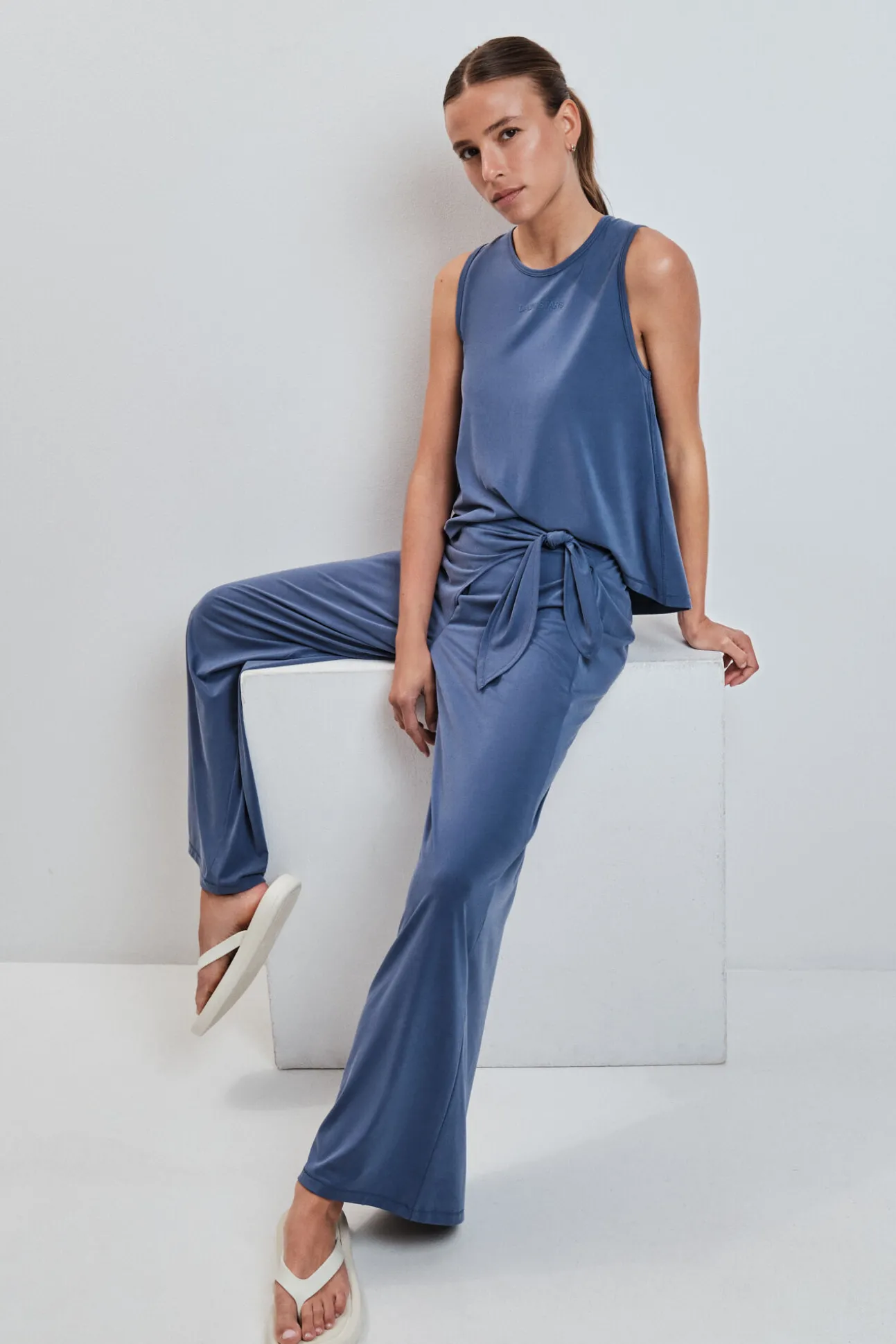 Calça comprida palazzo soft touch azul