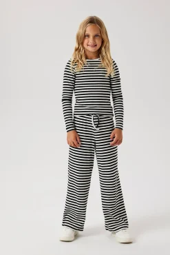 Calça culotte fluído para menina