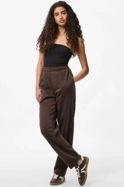 Calça de felpa reta