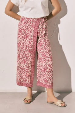 Calça estilo balinês estampada boho