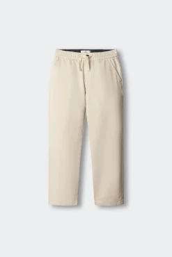 Calças chino de malha para menino