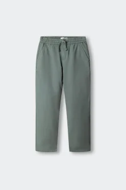 Calças chino de malha para menino