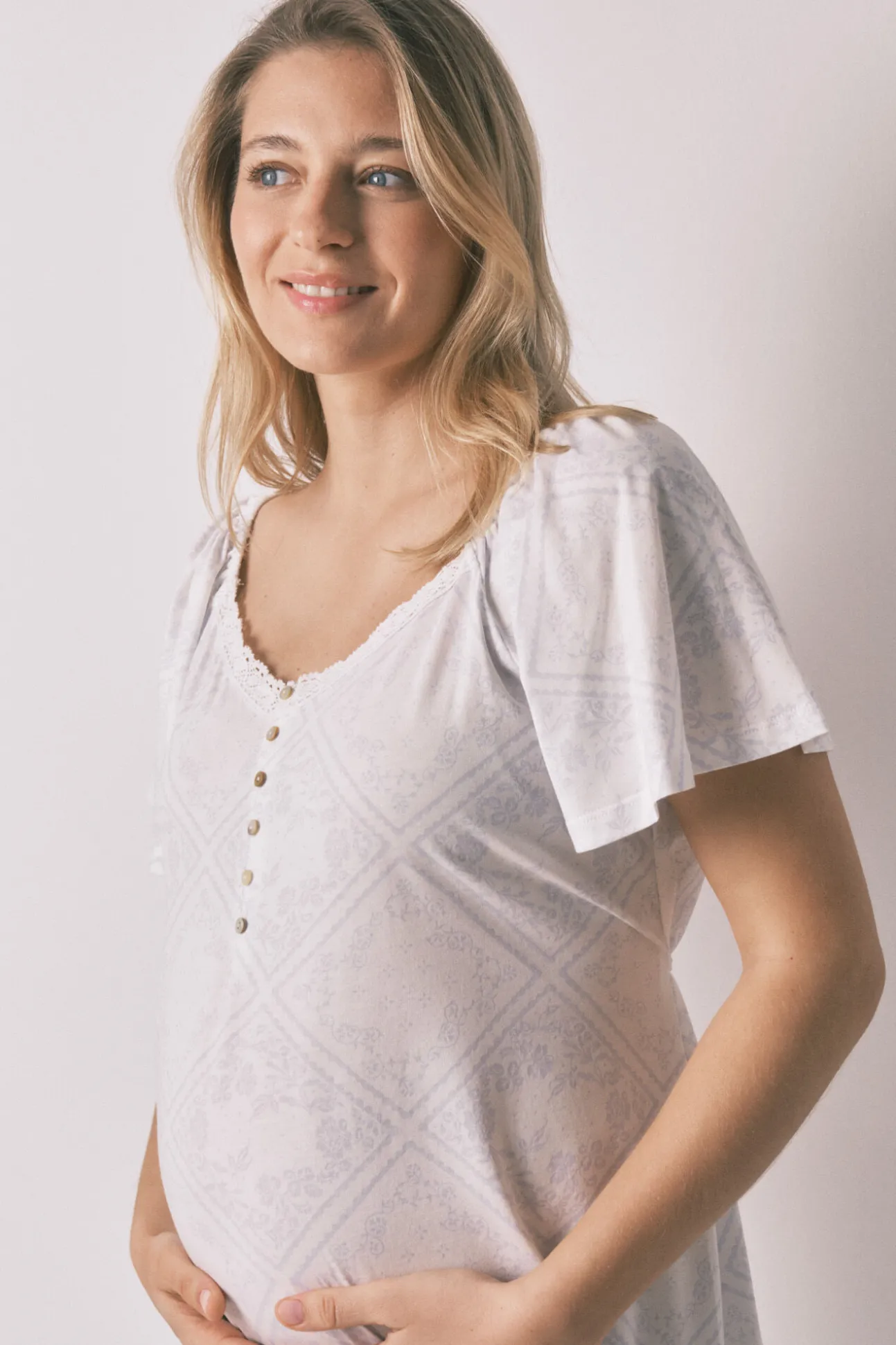 Camisa de dormir maternity com folho em algodão azul