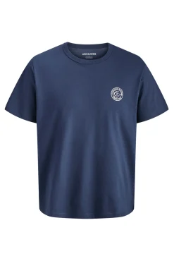 camiseta básica e descontraída
