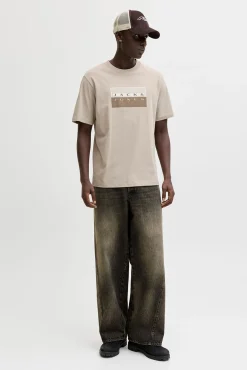 Camiseta básica estampado