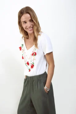 Camiseta collar abalorios