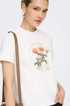 Camiseta com desenho frontal