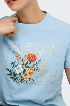 Camiseta com desenho frontal