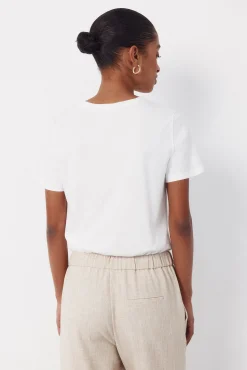 Camiseta com estampa floral