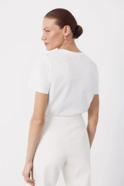 Camiseta com estampa floral