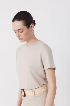 Camiseta de linho com decote em lurex