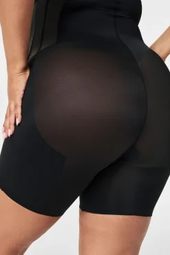 Camiseta moldadora invisível