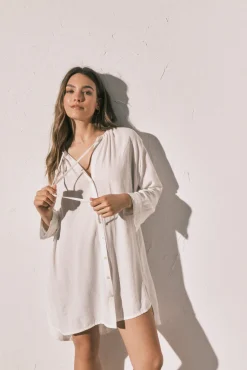 Camisola gola mao branca