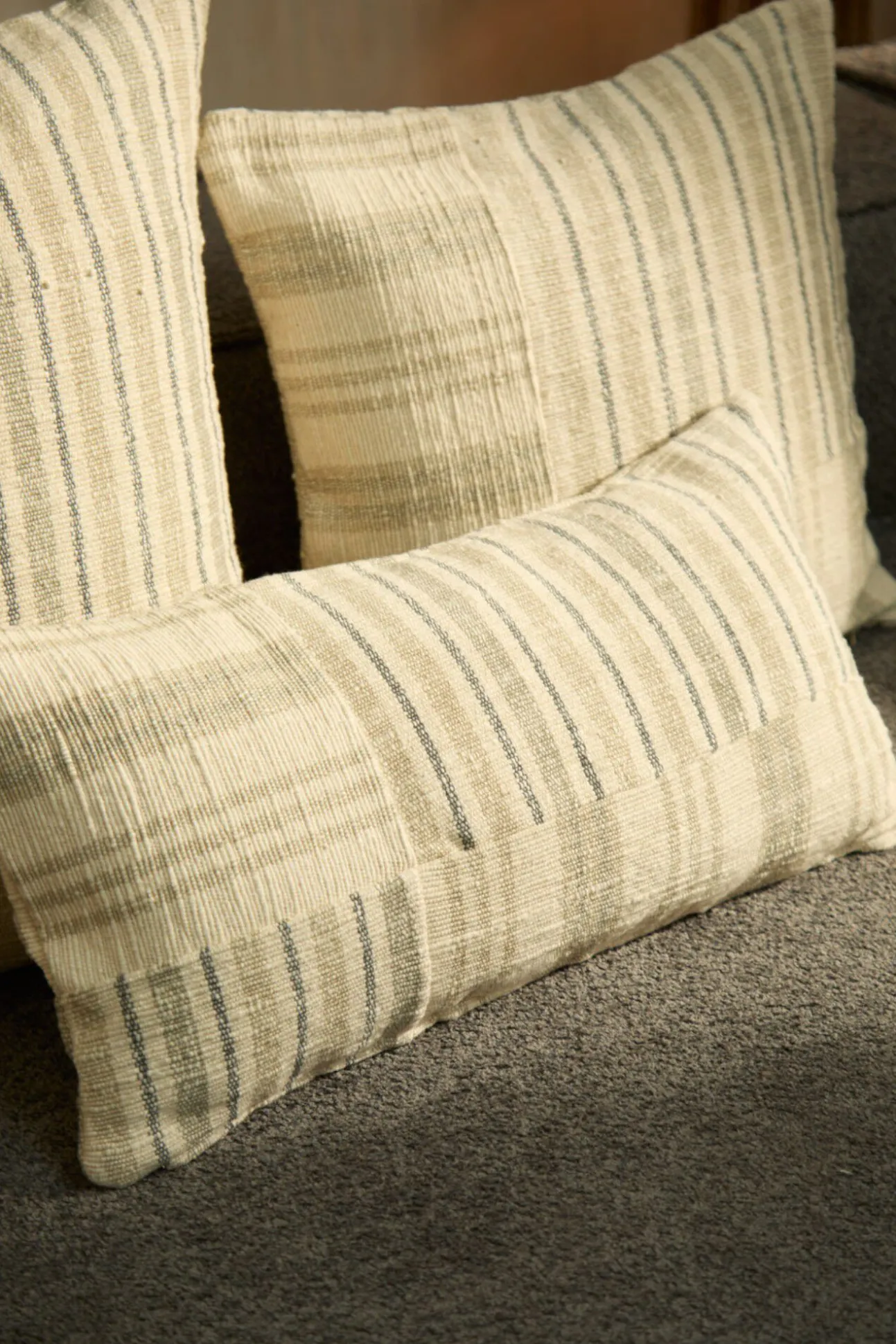 Capa de almofada Bacoli cinzenta 30x60
