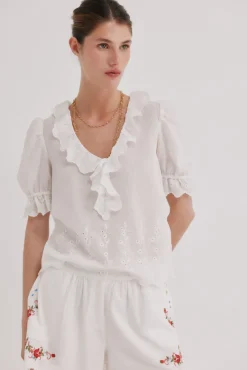 Carina. Blusa com folho