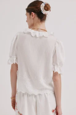 Carina. Blusa com folho