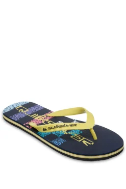 Chinelo com tira anatómica