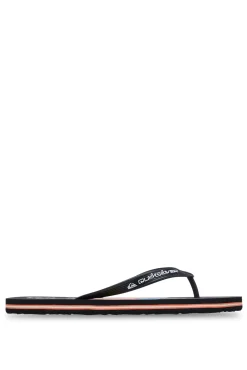 Chinelo com tira anatómica