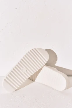 Chinelos de borracha EVA branco