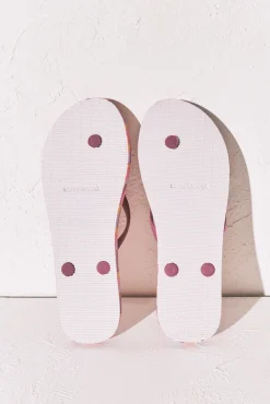 Chinelos de dedo estampado geométrico rosa