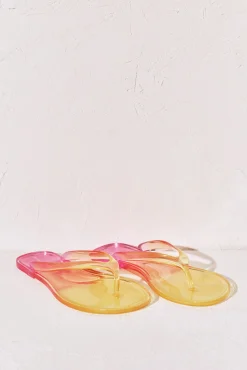 Chinelos transparentes rosa