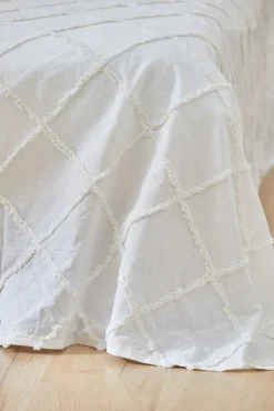 Colcha com tufting branco Royal 240x260