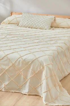 Colcha com tufting cru Royal 240x260